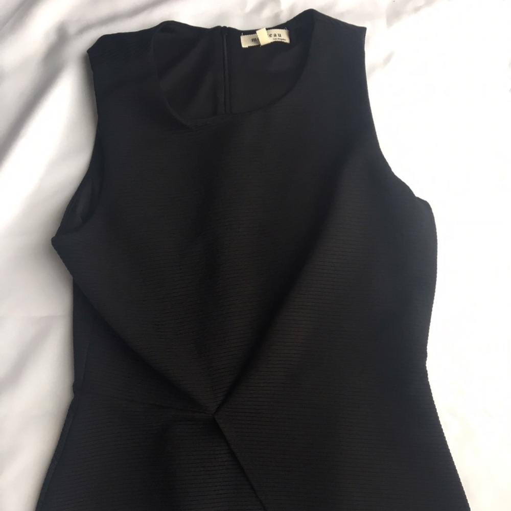 Monteau black Sleeveless cross cute work black