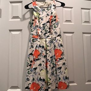Beautiful Gap Dress - Perfect for Spring!