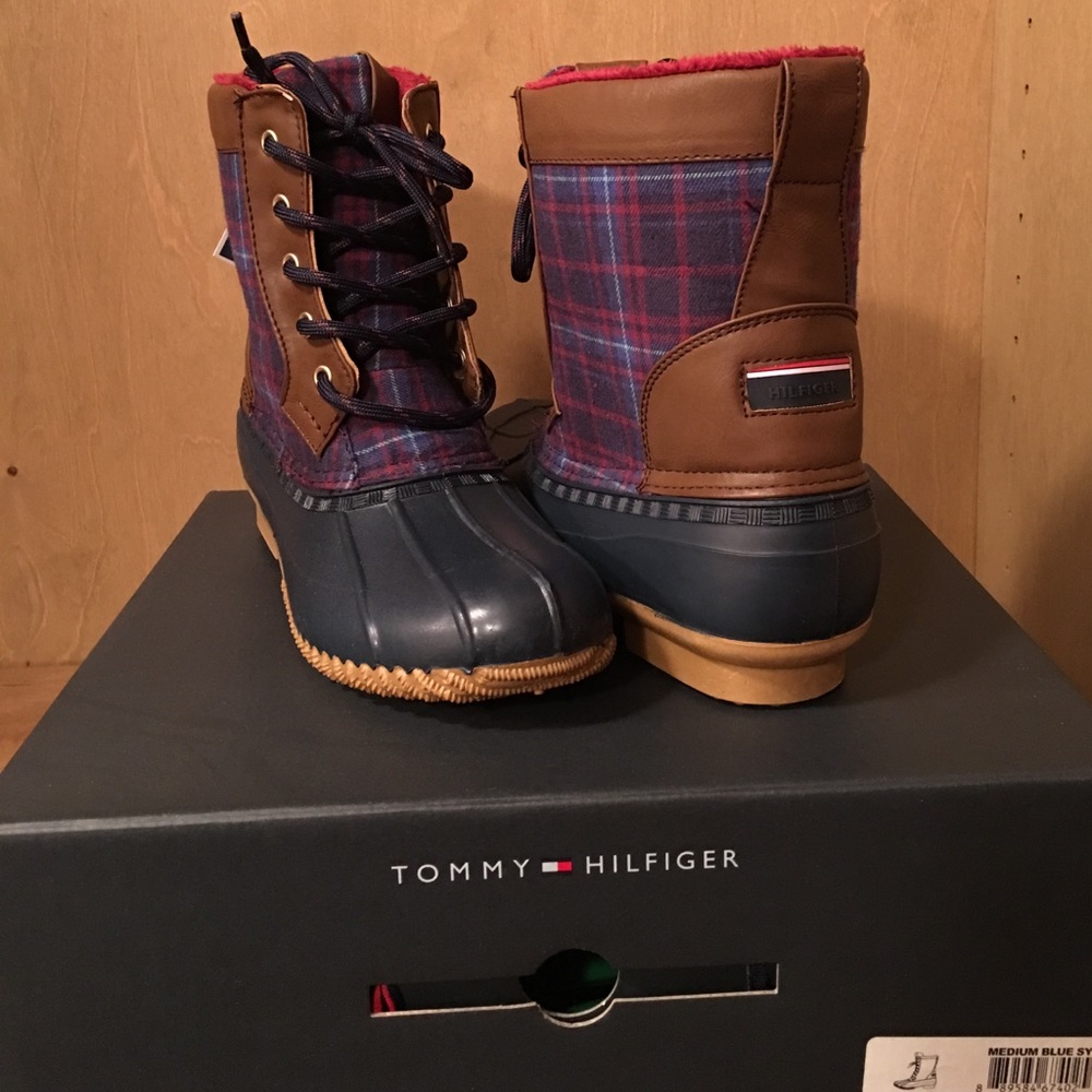 Tommy Hilfiger duck boots