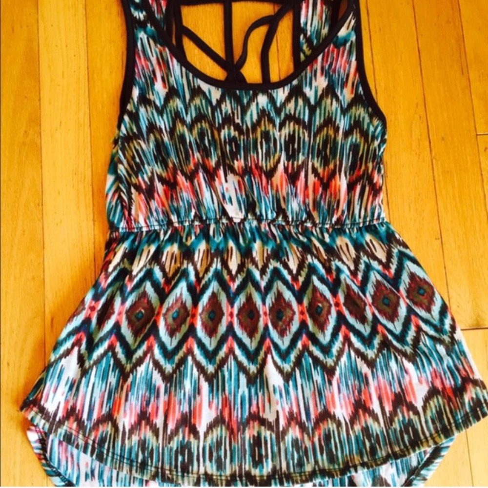 Buckle Aztec Top