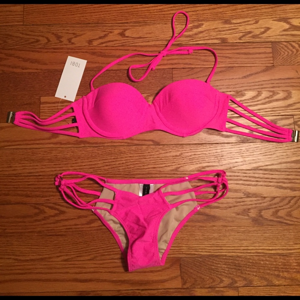 NWT Tobi bikini!