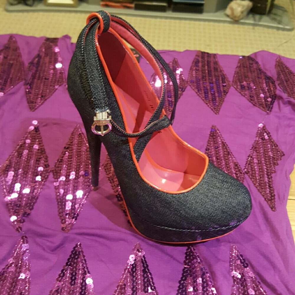 Lady's shoes - Picture 4 of 4