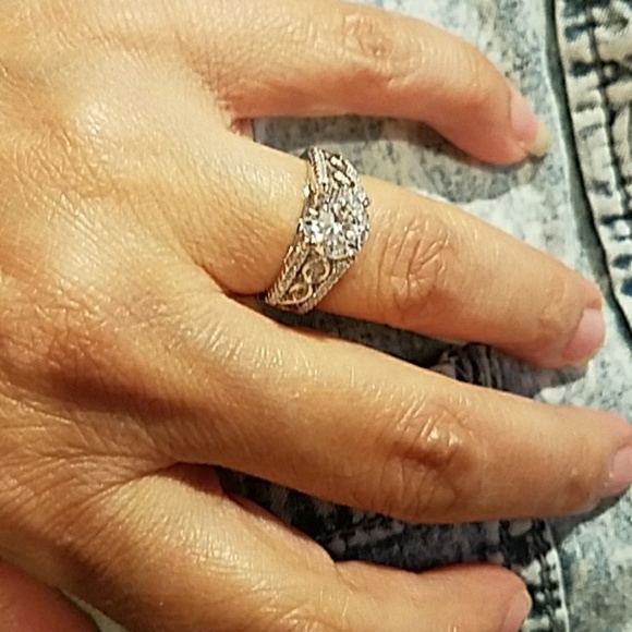 14k gold plated Engagement Ring 5 6 7 8 9 10 11 - Picture 4 of 8