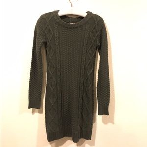 Merona Dresses - Cable knit long sleeve sweater dress Merona Dresses - Cable knit long sleeve sweater dress