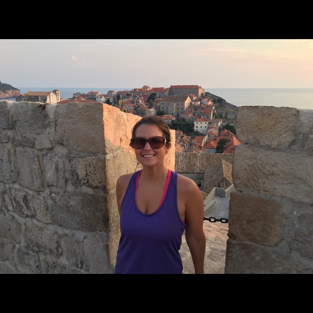 Meet your Posher, Melissa