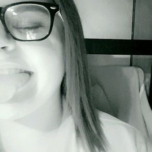 Meet your Posher, Destiny