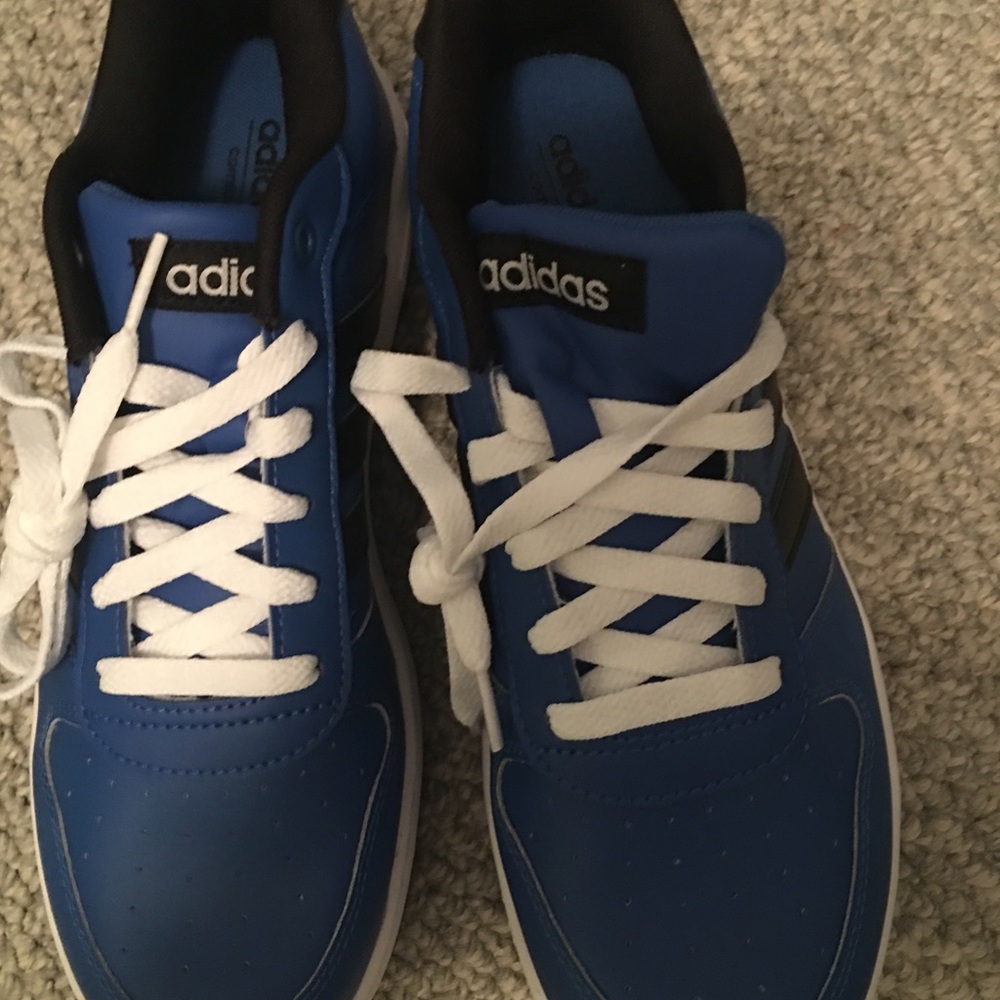 Adidas brand new sneakers