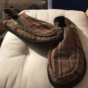 Size 12 Sanuk slippers