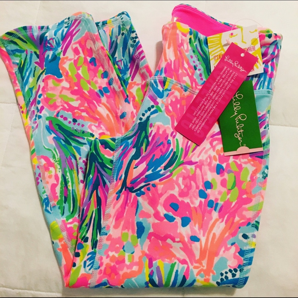 $9️⃣0️⃣NWT Lilly Pulitzer Fan Sea Luxletic Pant S