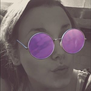 Meet your Posher, Miranda