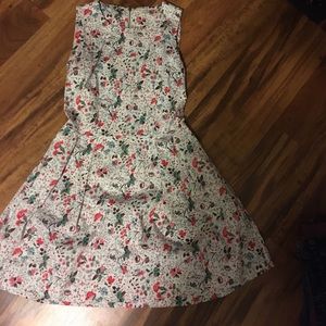 Gap Floral Dress with Pockets Gap Floral Dress with Pockets