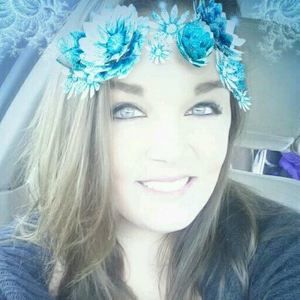 Meet your Posher, Whitney