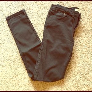 MOVING SALE 🌟 Zara black skinny pants
