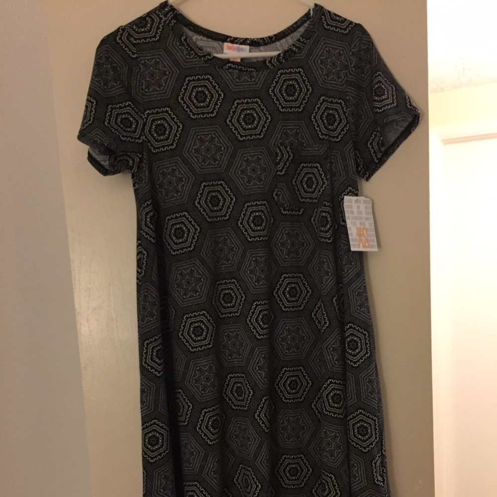 LuLaRoe Carly, XS new with tags $55