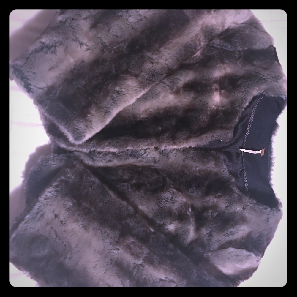 **Last Chance to get this on Poshmark** Free People Faux Fur Jacket