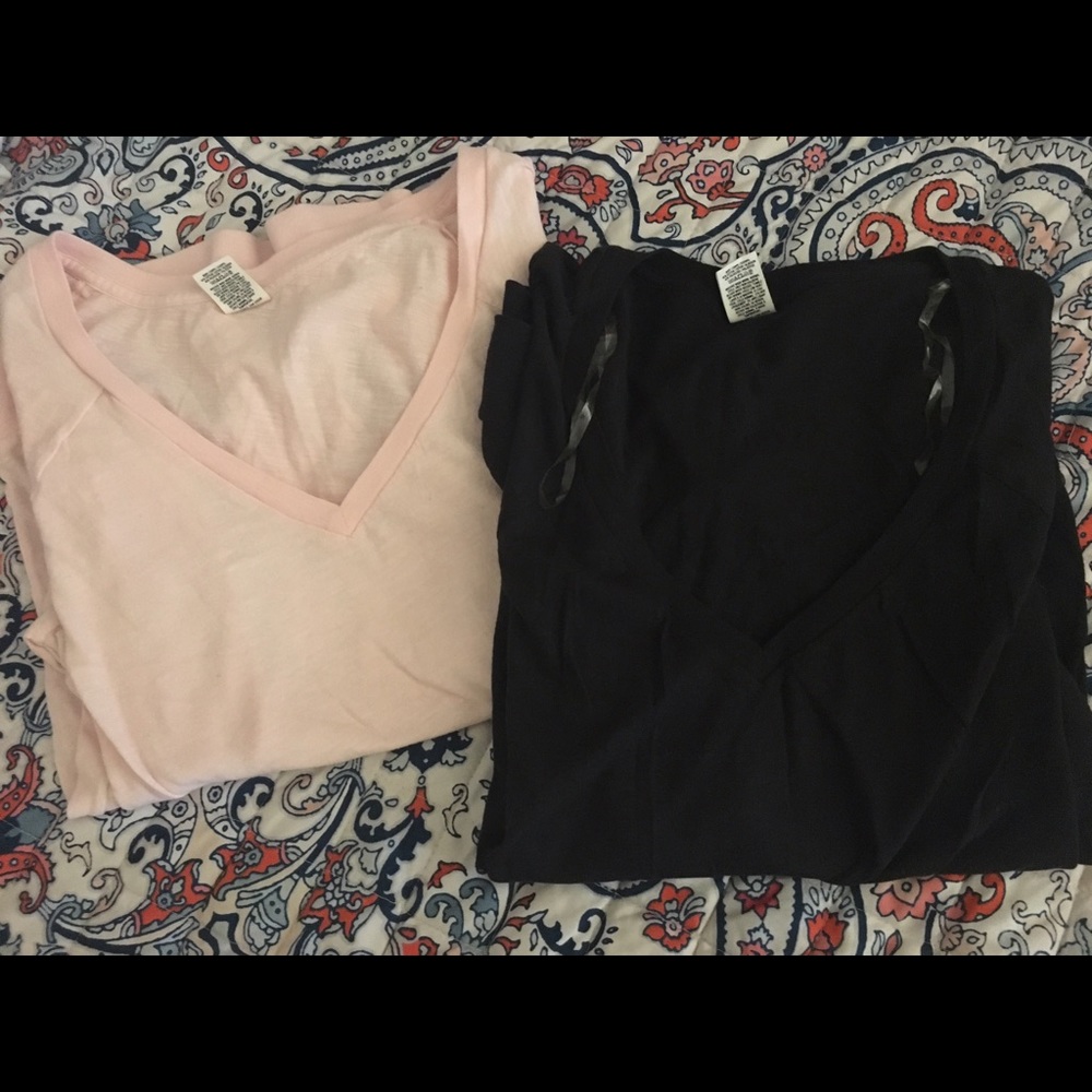 Pink long sleeve off should shirts