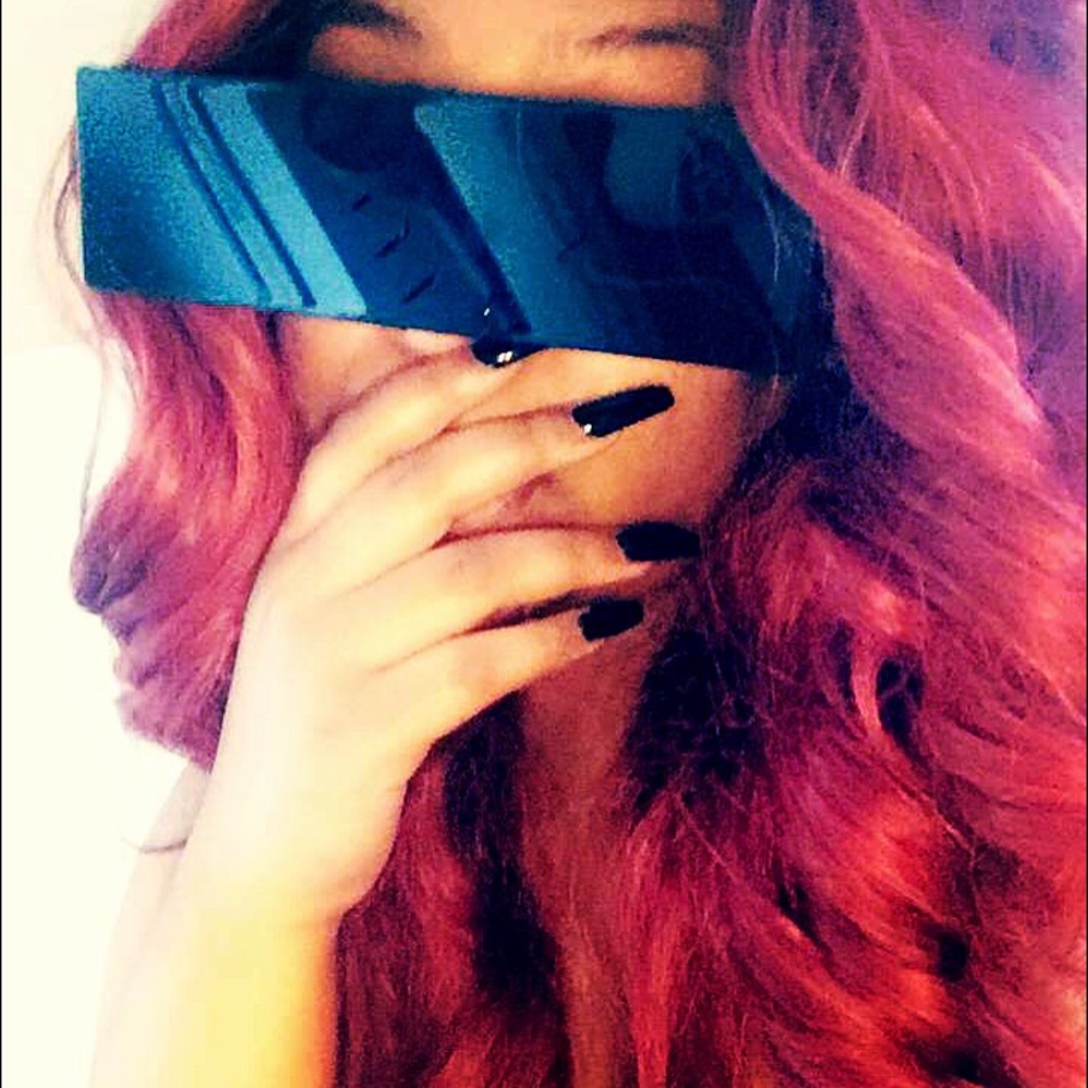 NWT Futuristic sunnies