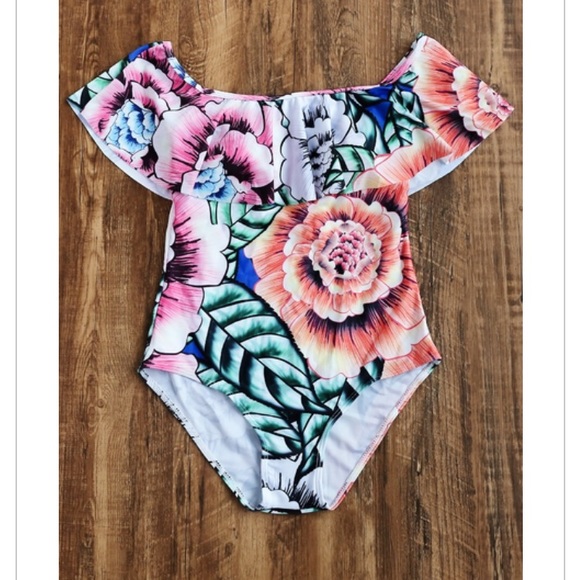 🌺•Floral Off The Shoulder One Piece•🌺 - Picture 2 of 5