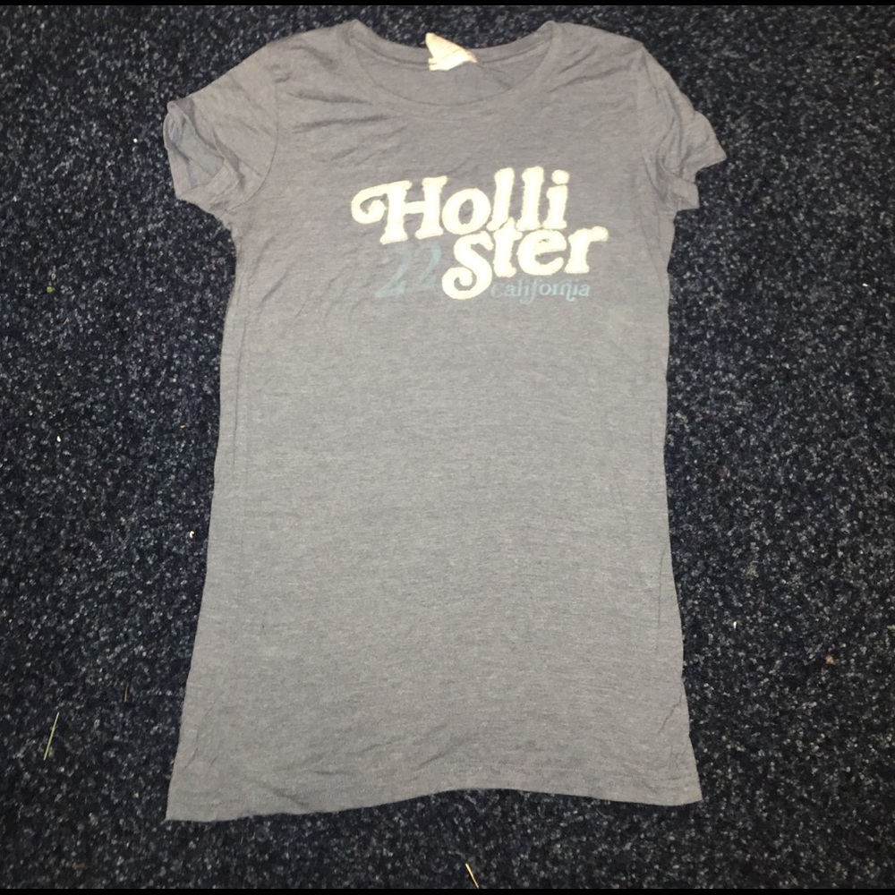 Hollister 22 California shirt