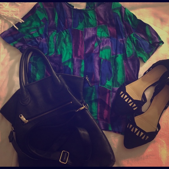 Color block blouse - Picture 1 of 3