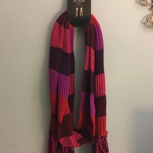 Brand new scarf