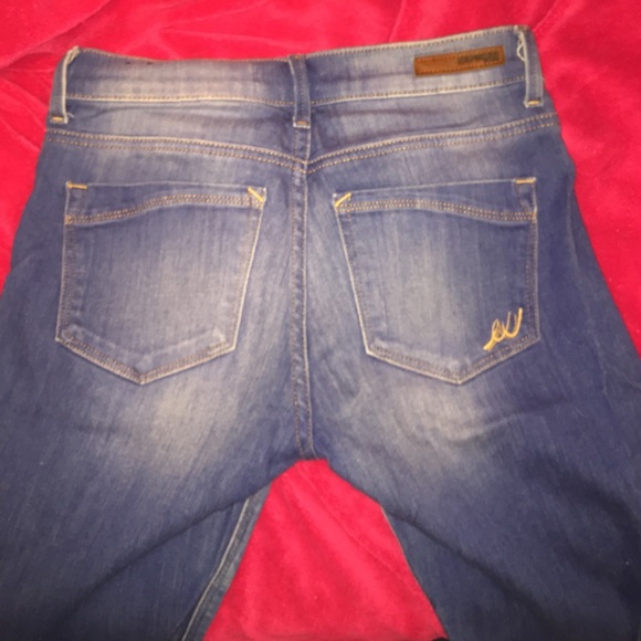 EXPRESS LIGHT WASH JEGGINGS - Picture 3 of 4