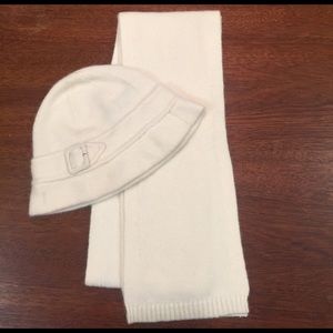 Ann Taylor Hat & Scarf Set