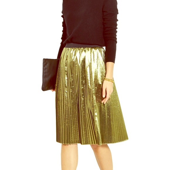 RED Valentino Dresses & Skirts - [NWT] Red Valentino Pleated Lame Skirt