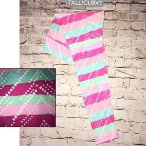 LuLaRoe Multicolored Stripped leggings! 💗
