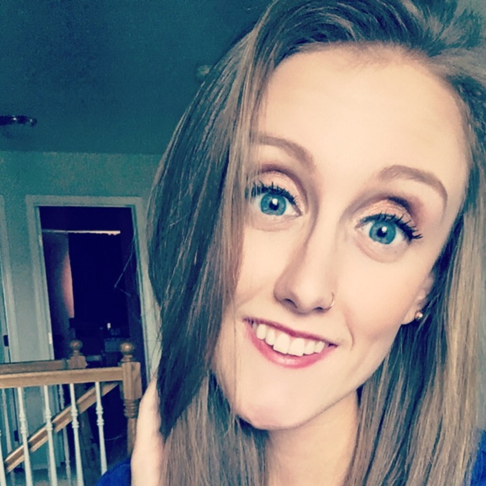 Meet your Posher, Hannah