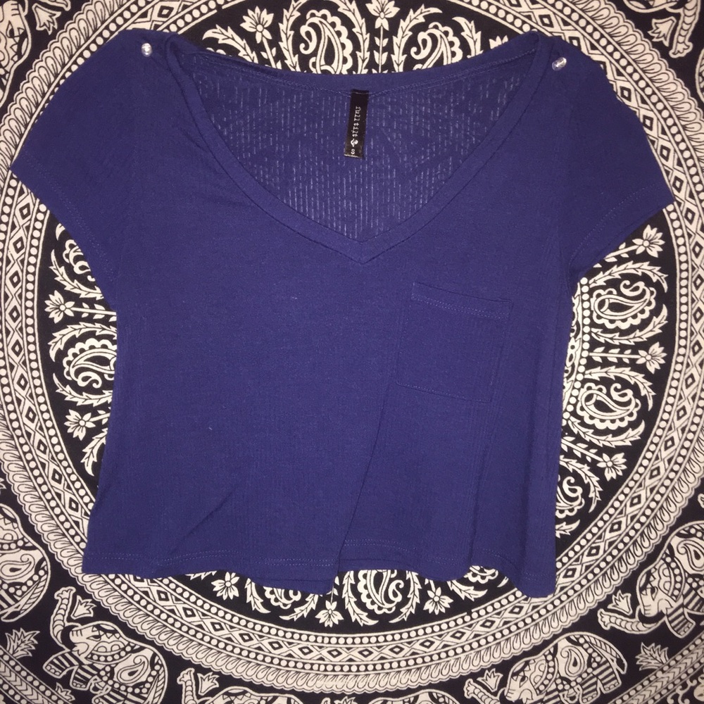 Crop top