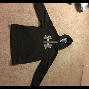 Under Armour Sweatshirt