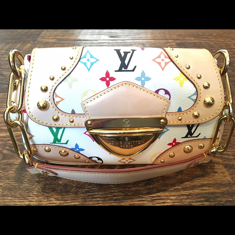 Authentic Louis Vuitton Marilyn Monogram Handbag.