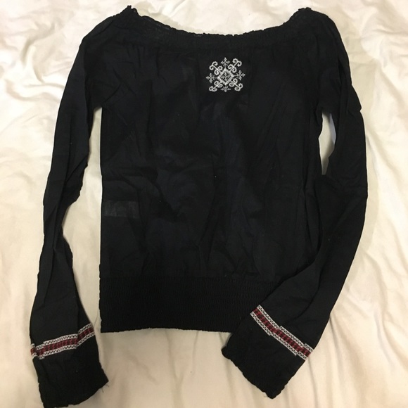 Black Blouse - Picture 3 of 3