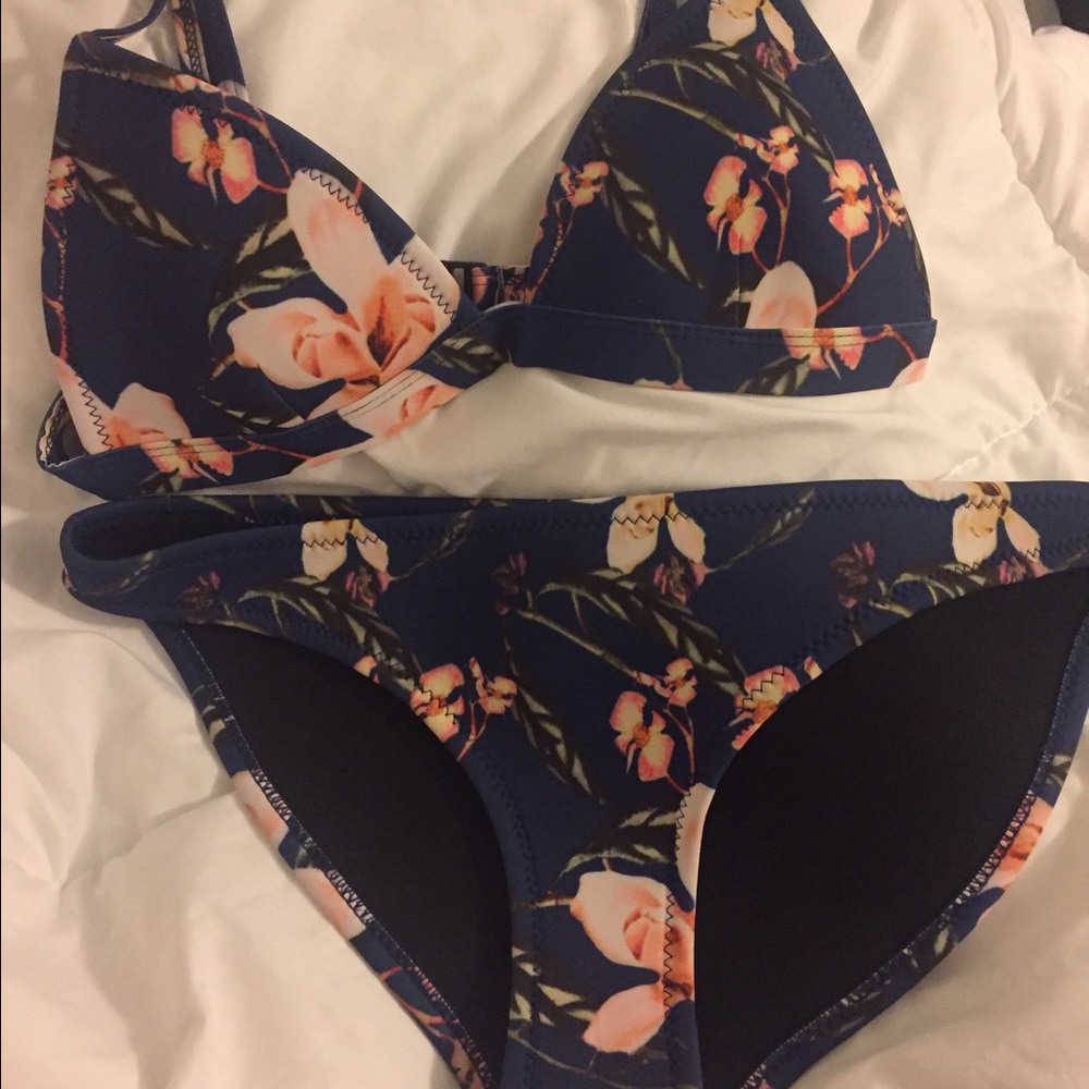 Triangl swimwear