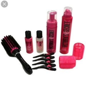 Victoria's Secret The Bombshell Blowout Hair Trave