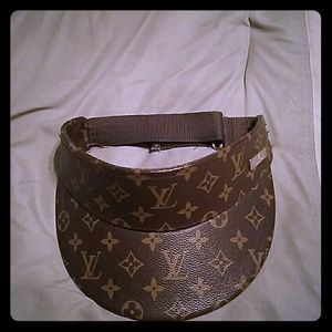 Brown Louis Vuitton visor