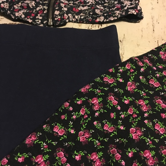 Bundle of 2 skirts and a crop top! - Picture 3 of 3