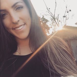 Meet your Posher, Alanna