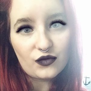 Meet your Posher, Karla