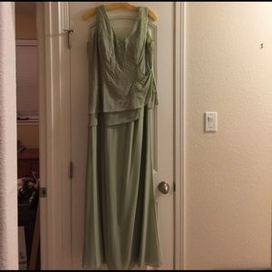 Long evening dress - worn once