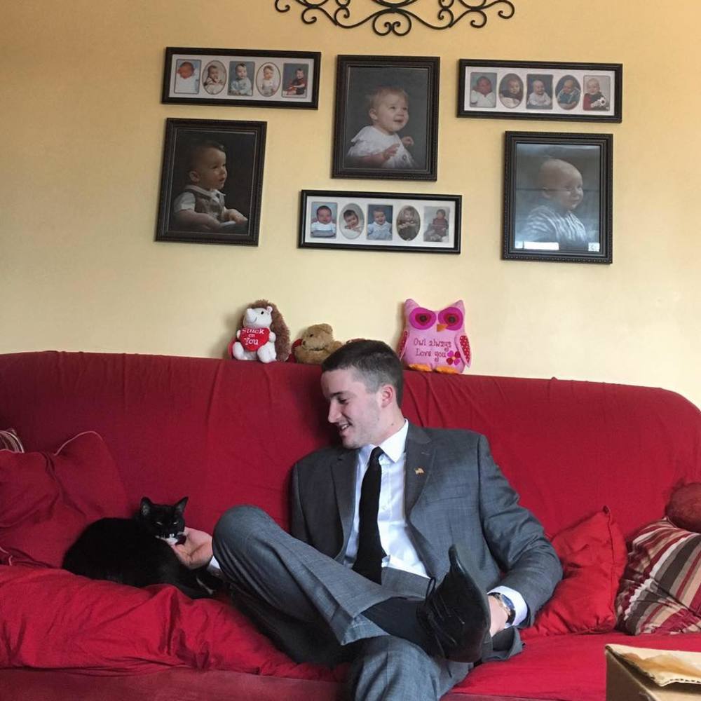 Meet your Posher, Nicholas