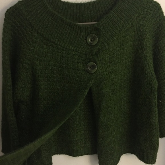 Sweater - Picture 2 of 2