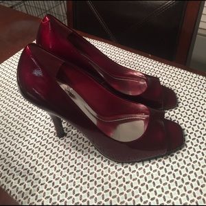 BCBGeneration Size 8.5 Heels