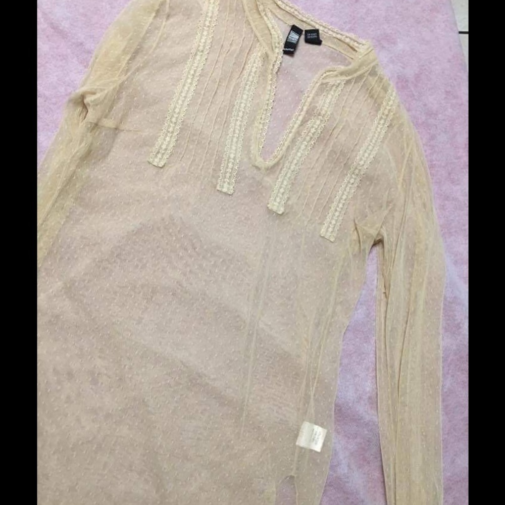 Laundry by shelli Segal mesh top