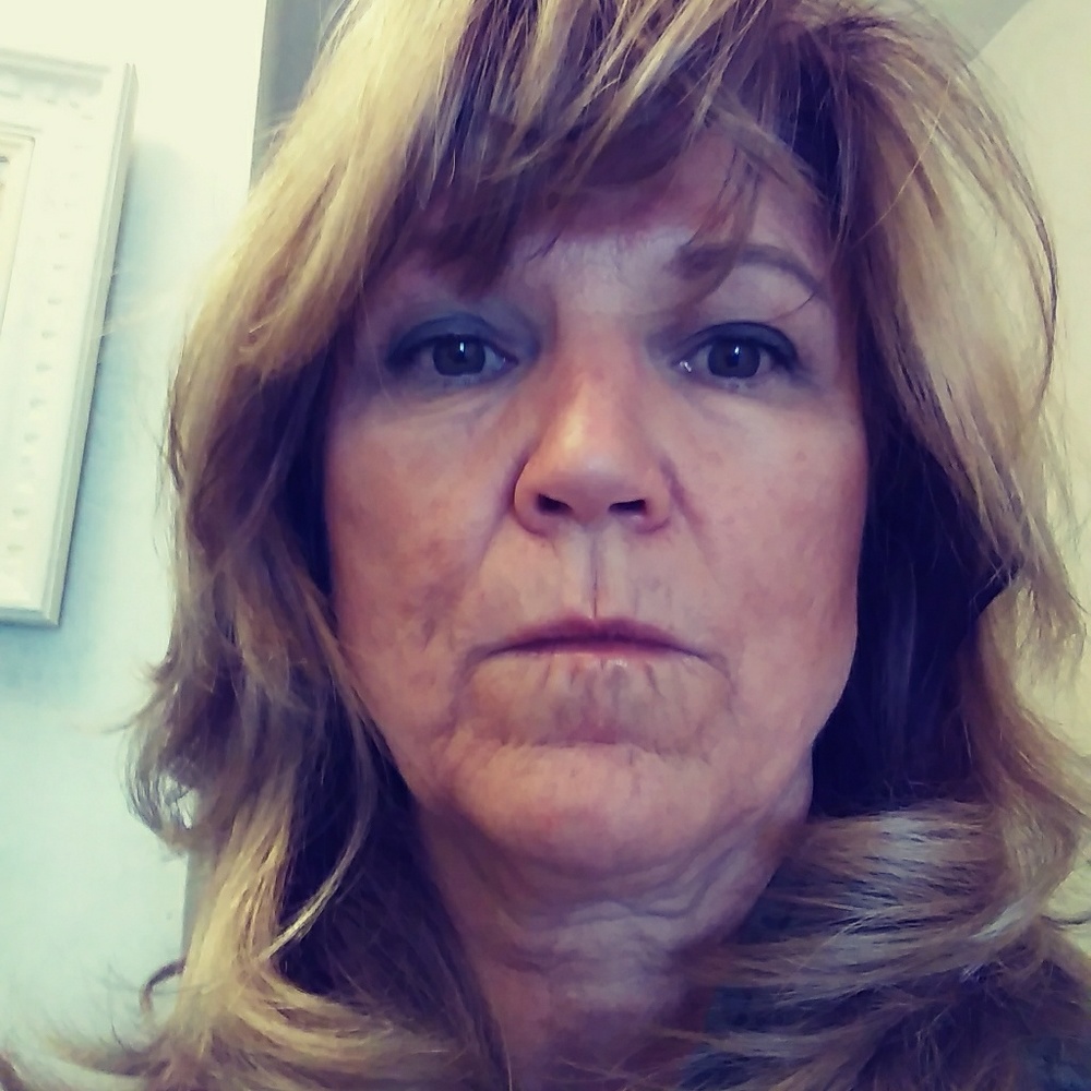 Meet your Posher, Rhonda