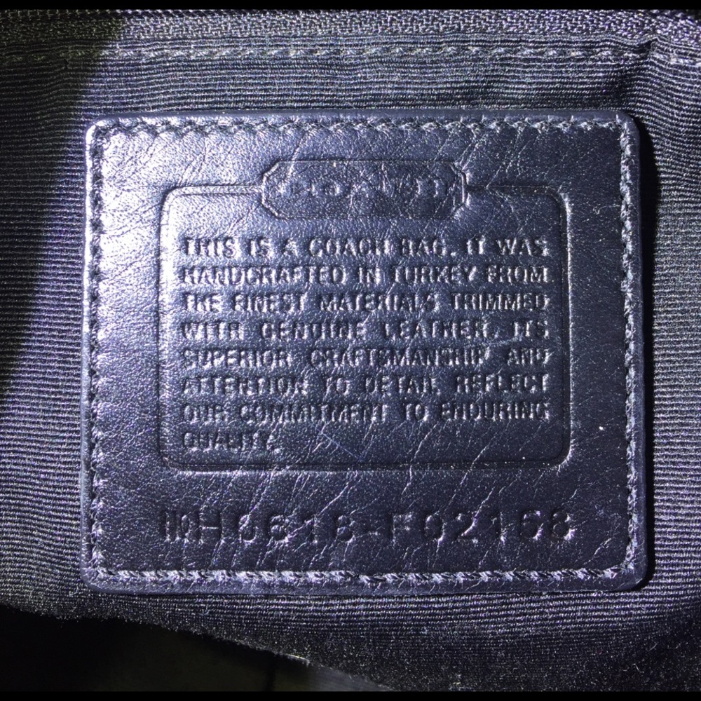 Coach purse - Picture 3 of 4