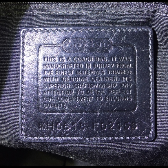 Coach purse - Picture 3 of 4