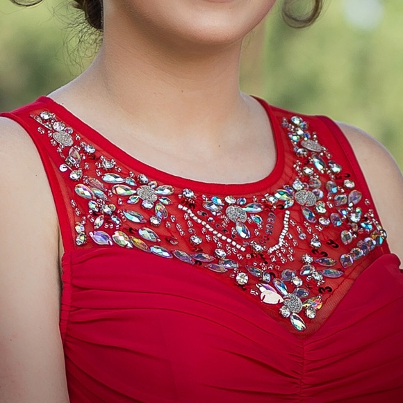 Prom dress - Picture 3 of 4