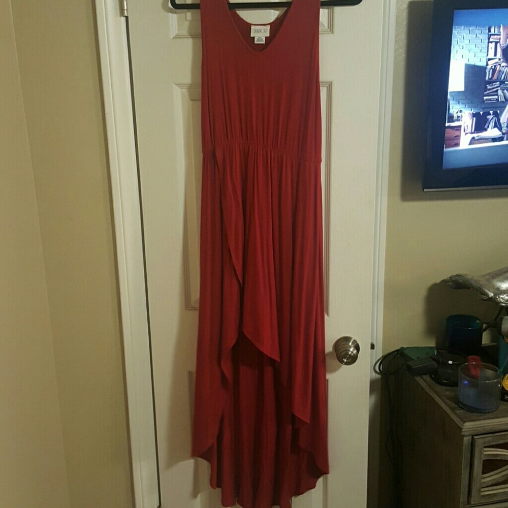 hi low red dress